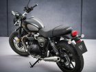 Triumph Street Twin Gold Line